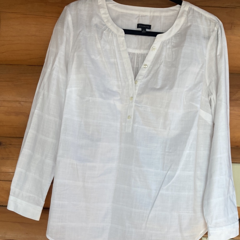 Tabolts Size Med Shirt